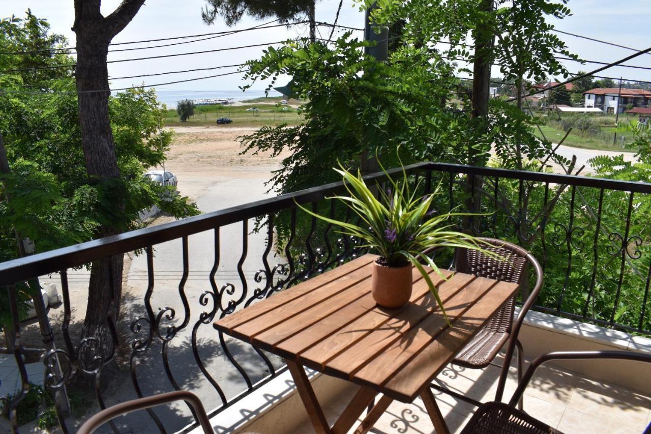 Aestas Vergia Apartments 2 Nea Kallikrateia Екстериор снимка