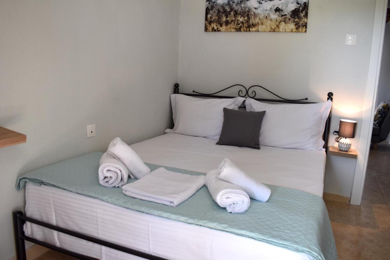 Aestas Vergia Apartments 2 Nea Kallikrateia Екстериор снимка