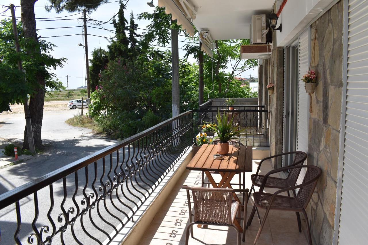 Aestas Vergia Apartments 2 Nea Kallikrateia Екстериор снимка